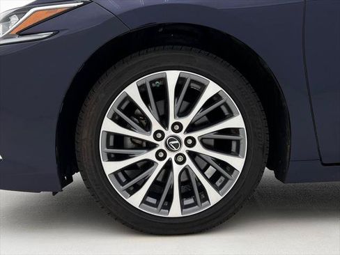 Certified 2021 Lexus ES 350 w/ Premium Package FWD image 28