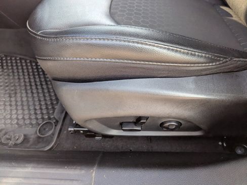 Used 2021 Jeep Compass Latitude w/ Sun and Sound Group image 29