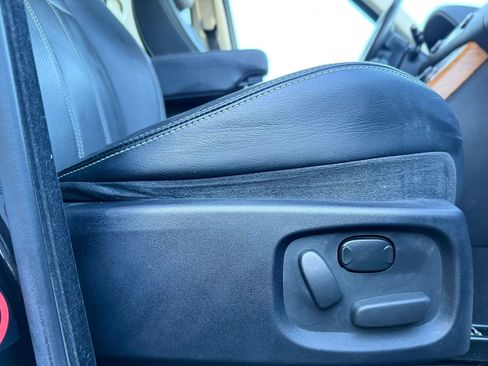 Used 2013 Land Rover Range Rover Sport HSE LUX image 40