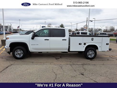 Used 2022 Chevrolet Silverado 2500 W/T w/ WT Convenience Package image 2
