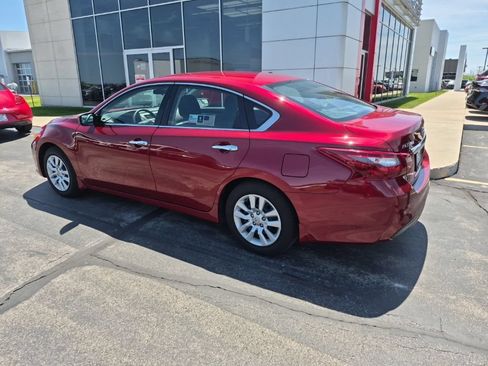 Used 2018 Nissan Altima 2.5 S w/ S Convenience Package FWD image 3