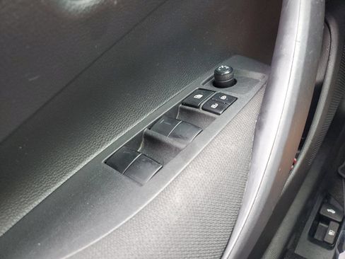 Used 2024 Toyota Corolla LE FWD image 21