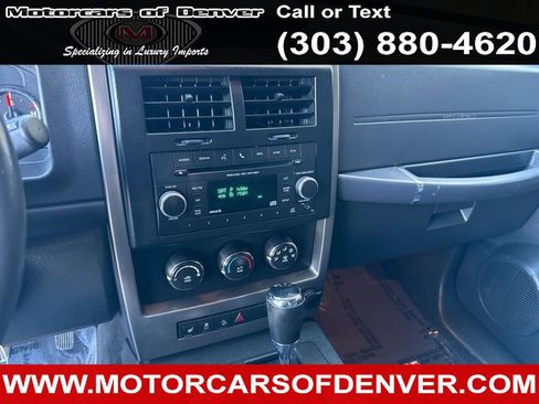 Used 2012 Jeep Liberty Sport image 14