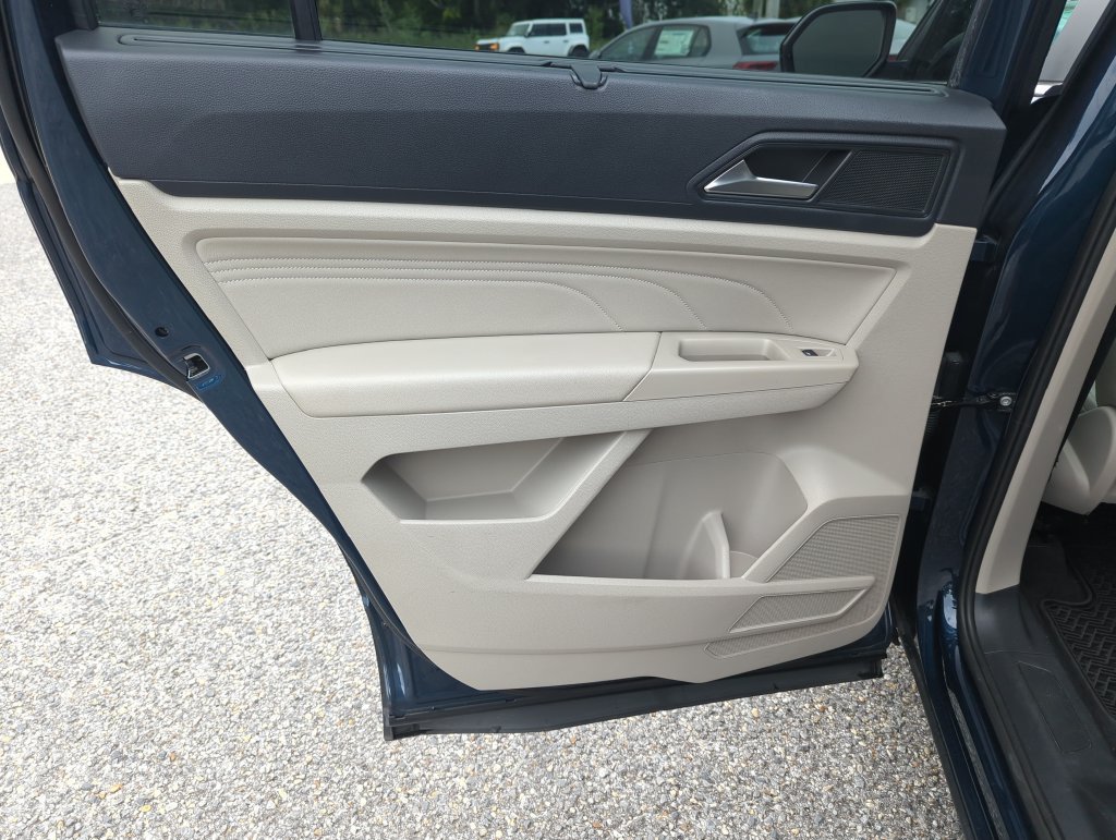 Certified 2023 Volkswagen Atlas SE w/ Panoramic Sunroof Package FWD image 29