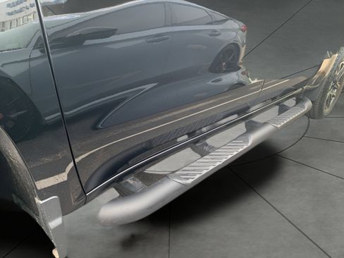 Used 2025 Chevrolet Silverado 1500 RST w/ Z71 Off-Road Package image 32