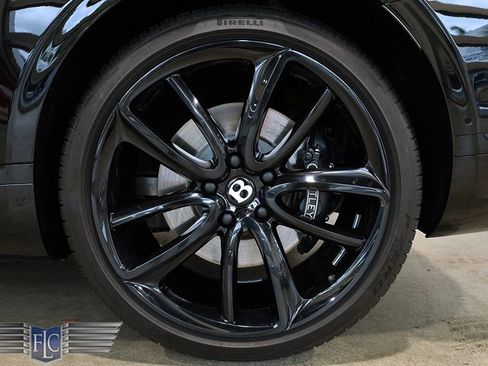 Used 2021 Bentley Continental GT image 38