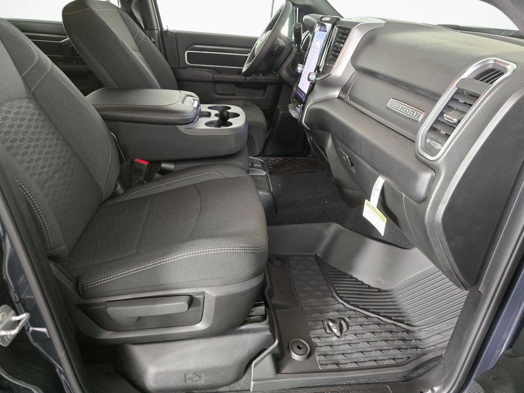 New 2026 RAM 2500 Big Horn AWD/4WD image 27