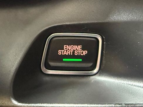 Used 2016 Chevrolet Camaro SS RWD image 21