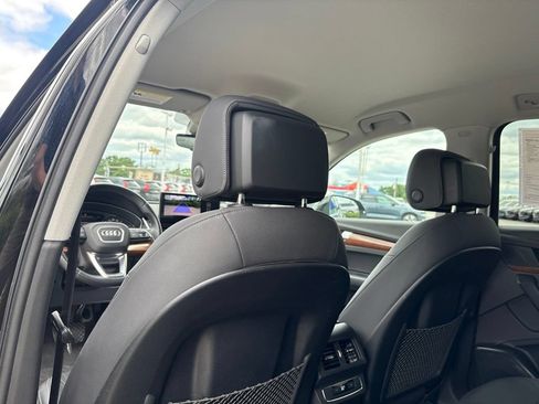 Used 2021 Audi Q5 2.0T Premium AWD/4WD image 25