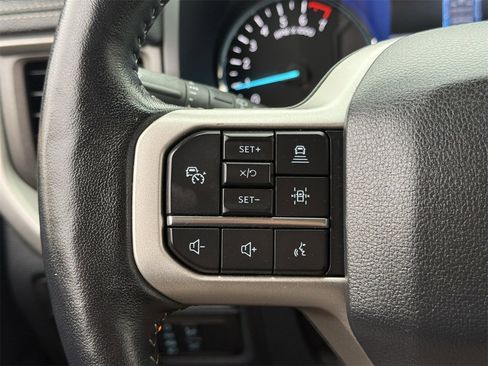 Certified 2022 Ford Expedition XLT image 13