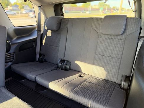 Used 2018 Chevrolet Tahoe LS w/ All-Season Package AWD/4WD image 11