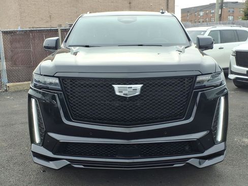 Certified 2023 Cadillac Escalade V w/ LPO, ONYX Package AWD/4WD image 2