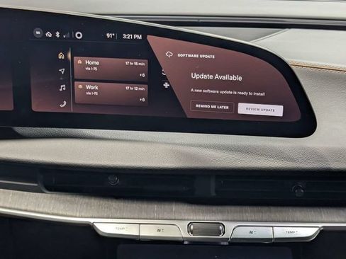 Used 2023 Lucid Air Touring AWD/4WD image 12