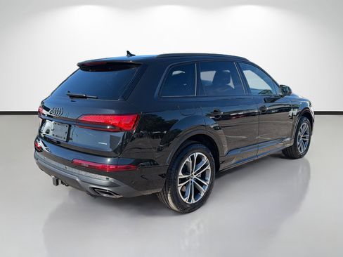New 2026 Audi Q7 Premium image 3