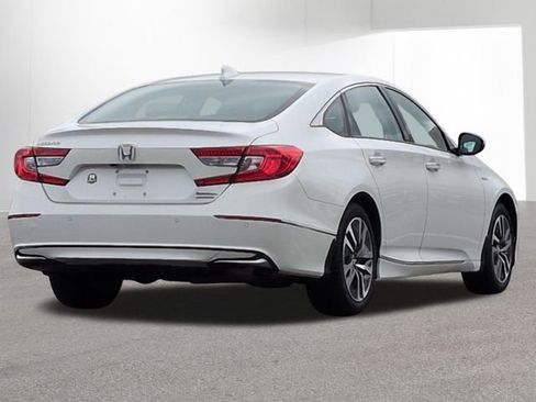 Used 2020 Honda Accord Touring image 5