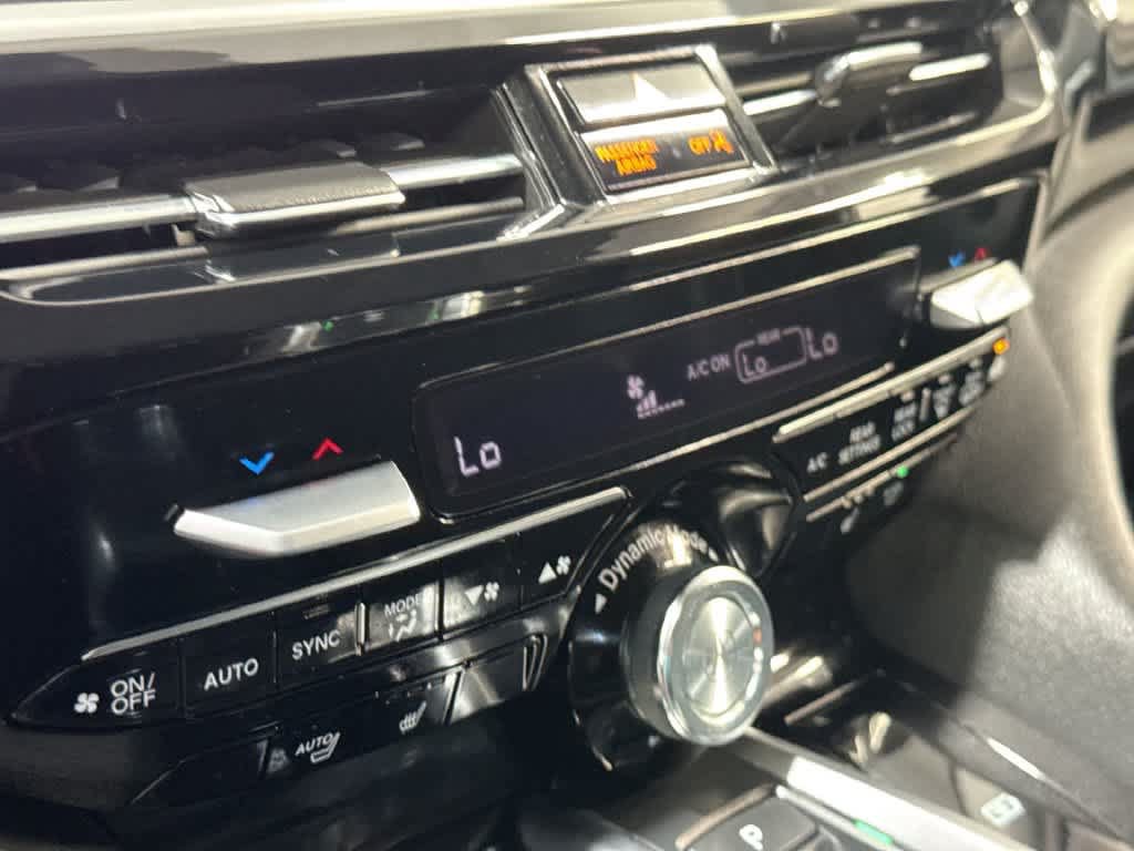 Used 2024 Acura MDX FWD image 19