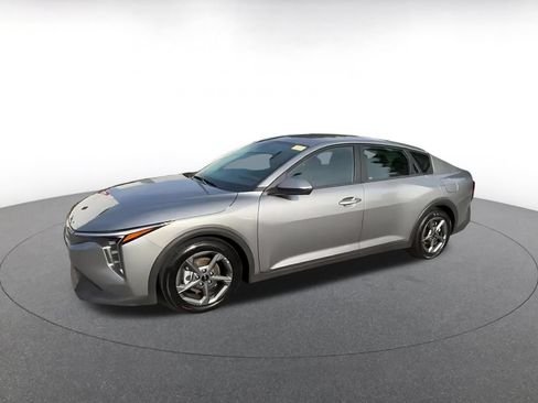 Used 2025 Kia K4 FWD image 8