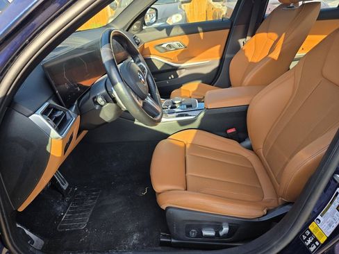 Used 2023 BMW 330i xDrive Sedan w/ M Sport Package AWD/4WD image 8