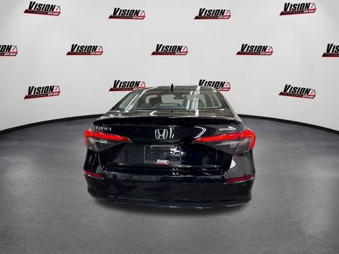 Used 2023 Honda Civic Touring image 6