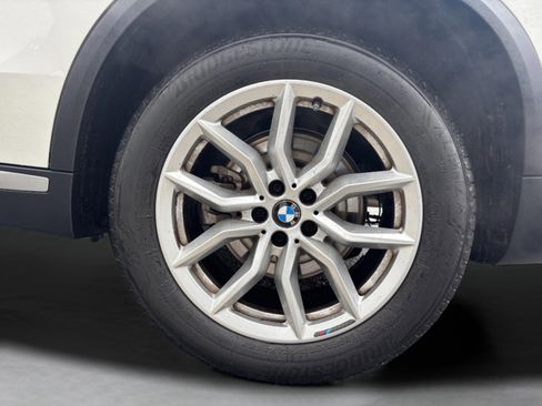 Used 2023 BMW X5 sDrive40i w/ Premium Package image 7