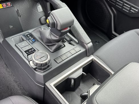New 2026 Toyota Tacoma TRD Off-Road AWD/4WD image 19