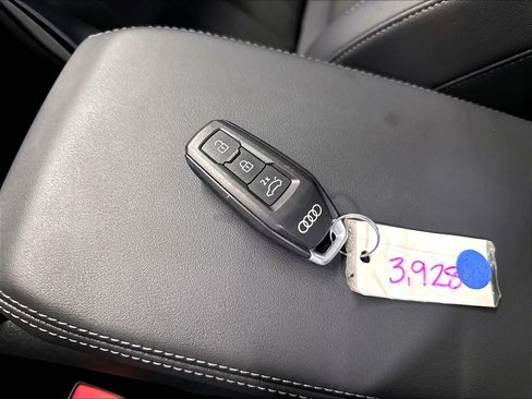 Used 2025 Audi A5 2.0T Premium Plus w/ Premium Plus AWD/4WD image 12