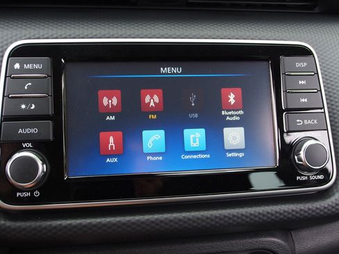 Used 2023 Nissan Kicks S FWD image 27