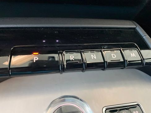 New 2026 Lincoln Navigator Reserve w/ Jet Appearance Package AWD/4WD image 13