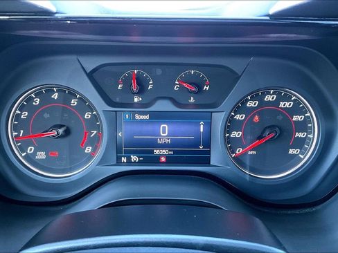 Used 2021 Chevrolet Camaro LT w/ RS Package image 26