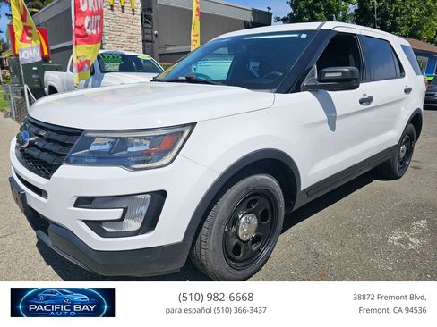Used 2017 Ford Explorer 4WD Police Interceptor w/ Ready For The Road Package image 3
