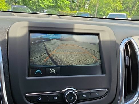 Certified 2018 Chevrolet Equinox LT AWD/4WD image 15