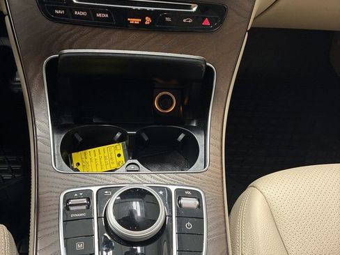 Used 2019 Mercedes-Benz GLC 300 4MATIC image 20