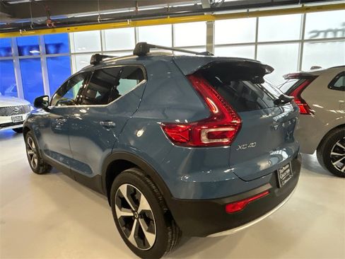 Certified 2023 Volvo XC40 B5 Plus w/ Driver Assist Package image 4
