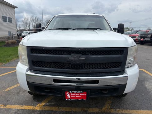 Used 2011 Chevrolet Silverado 1500 LS image 3