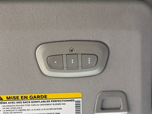 Used 2023 Jeep Grand Cherokee Limited w/ Trailer Tow Prep Group (B) AWD/4WD image 39