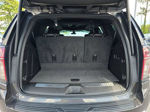 Certified 2021 Chevrolet Tahoe High Country w/ Premium Package AWD/4WD image 23