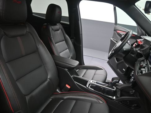 Used 2024 Chevrolet TrailBlazer RS w/ Convenience Package AWD/4WD image 45