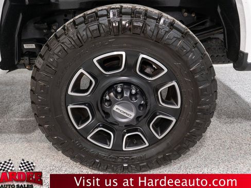 Used 2024 Ford F350 Platinum AWD/4WD image 10
