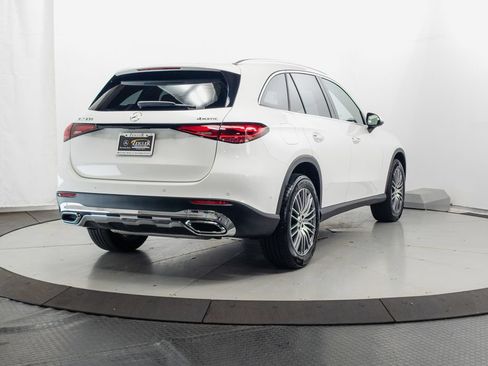 Certified 2026 Mercedes-Benz GLC 300 4MATIC image 29