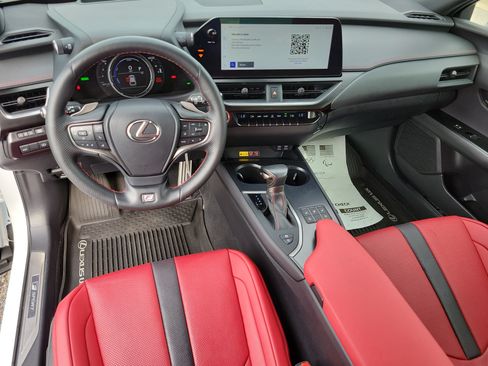 Used 2023 Lexus UX 250h F Sport AWD/4WD image 14