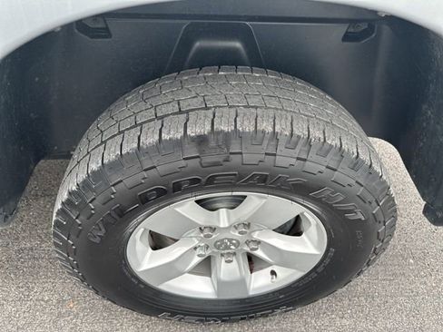 Used 2021 RAM 1500 Tradesman w/ Chrome Appearance Group image 10