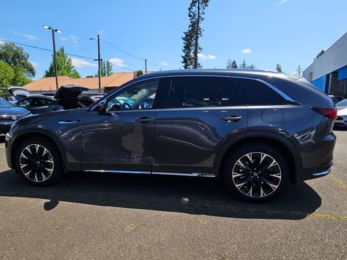 Used 2024 MAZDA CX-90 Plug-In Hybrid w/ Premium Pkg AWD/4WD image 2
