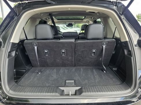 Used 2024 Honda Pilot Touring image 38