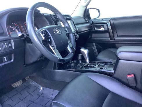 Used 2021 Toyota 4Runner TRD Off-Road Premium w/ Moonroof Package AWD/4WD image 3