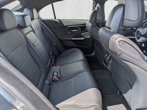 Used 2025 Mercedes-Benz C 300 Sedan image 20