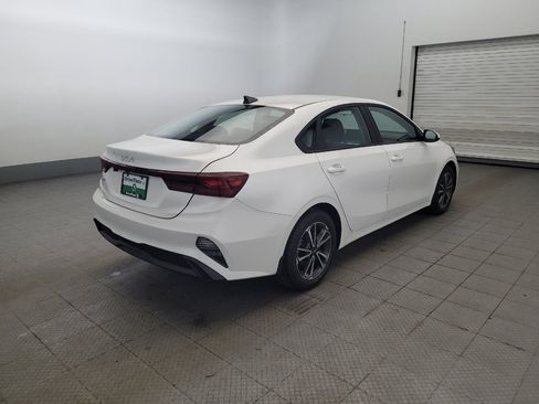 Used 2023 Kia Forte LXS FWD image 9