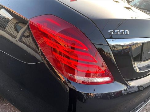 Used 2017 Mercedes-Benz S 550 Sedan image 30