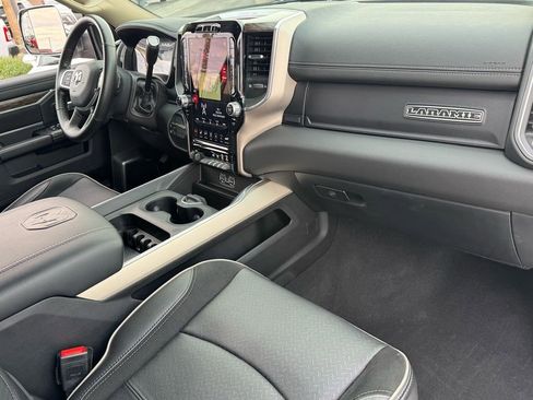 Used 2021 RAM 2500 Laramie AWD/4WD image 26