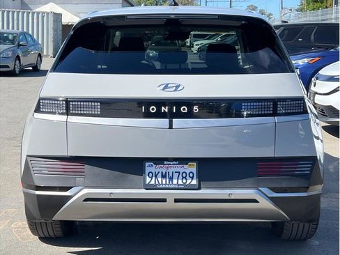 Used 2024 Hyundai Ioniq 5 SEL image 4