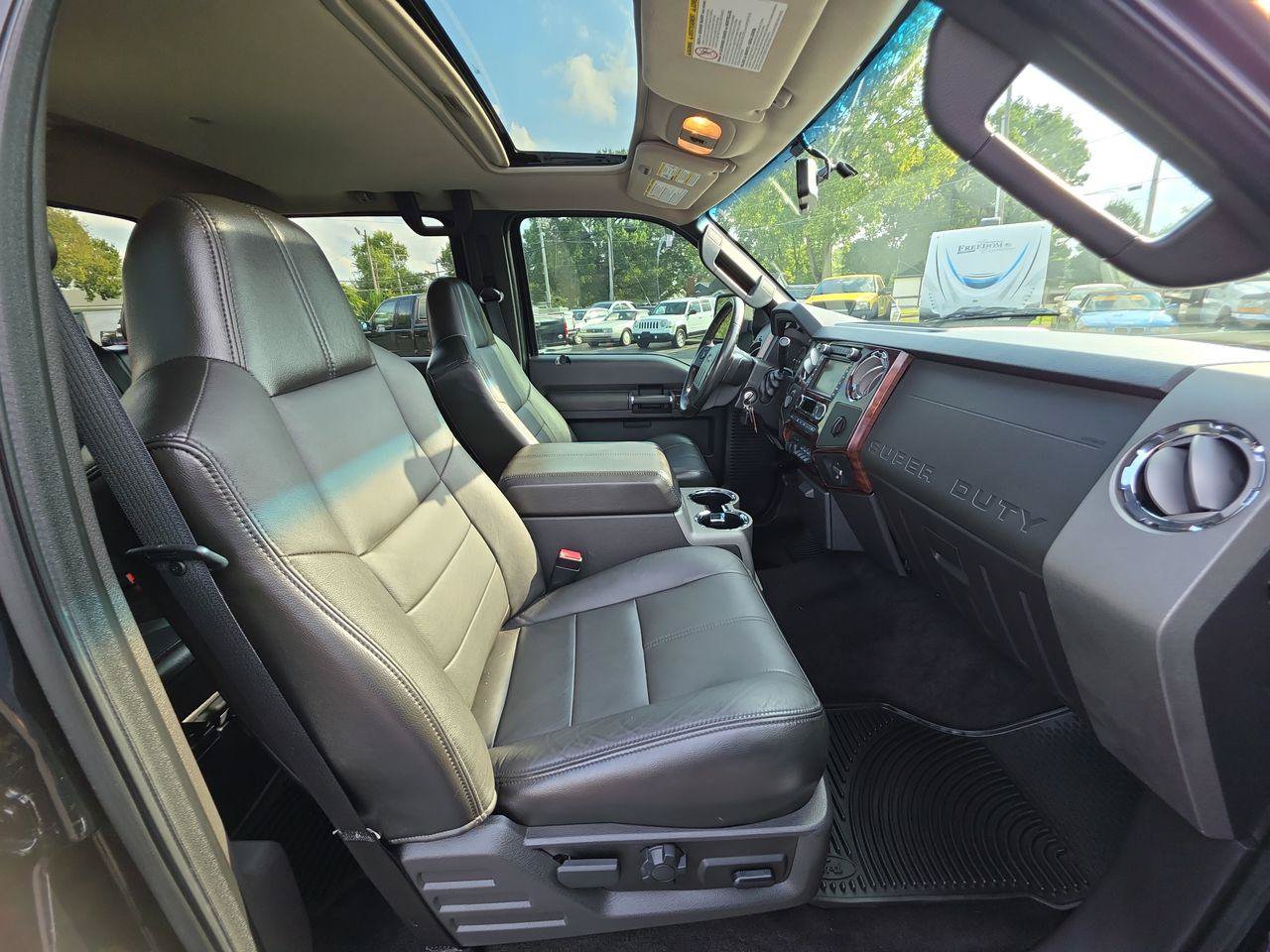 Used 2010 Ford F350 Lariat AWD/4WD image 8
